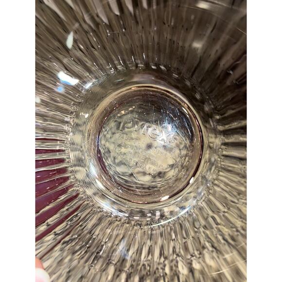 Pyrex 7401-S Cranberry Scultped Ribbed Mixing Bowl and Lid Glass 7401-PC - Picture 7 of 9